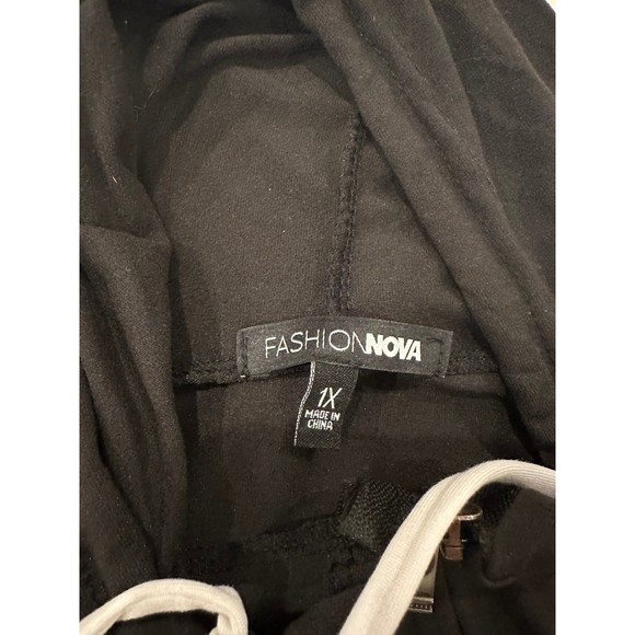 Fashion Nova Black Striped Sleeve Lightweight Cropped Hoodie - Picture 8 of 11